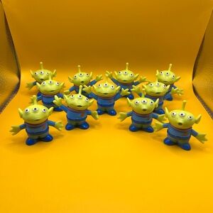 Disney Pixar  Toy Story Miniature Alien Figures